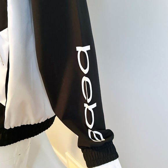 Bebe Black and White Women's hooded windbreaker Jacket - Picture 2 of 14